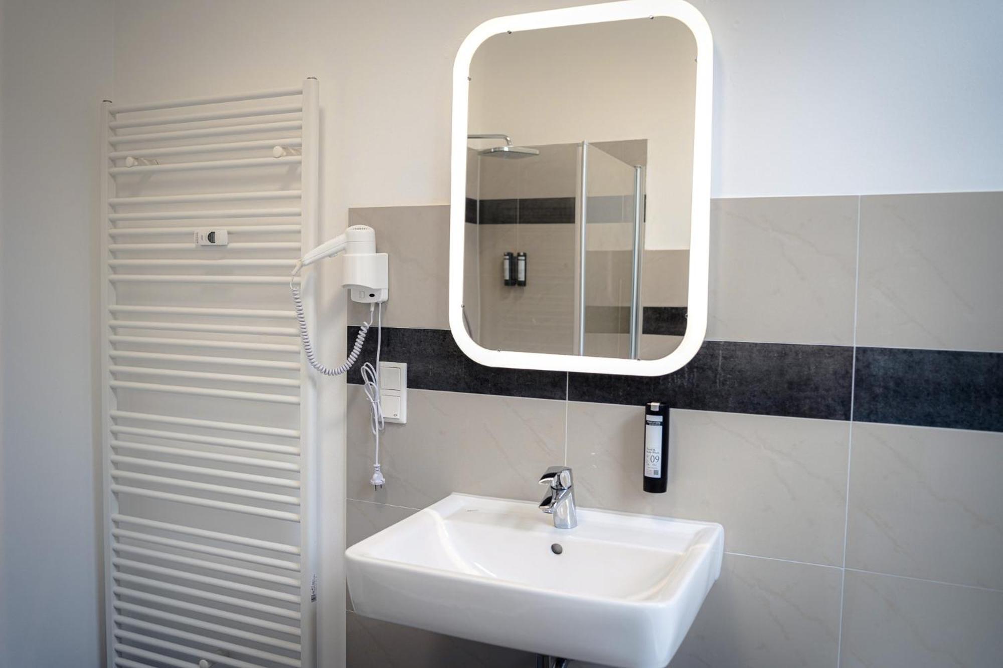 דיסבורג Moderne Apartments City Stadtnah -Junik Apartments מראה חיצוני תמונה